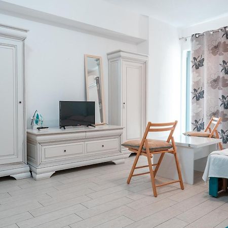 Bright Apartments Mamaia Nord 外观 照片